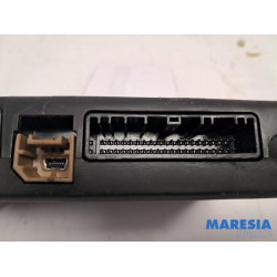 Renault - Trafic - Phone module