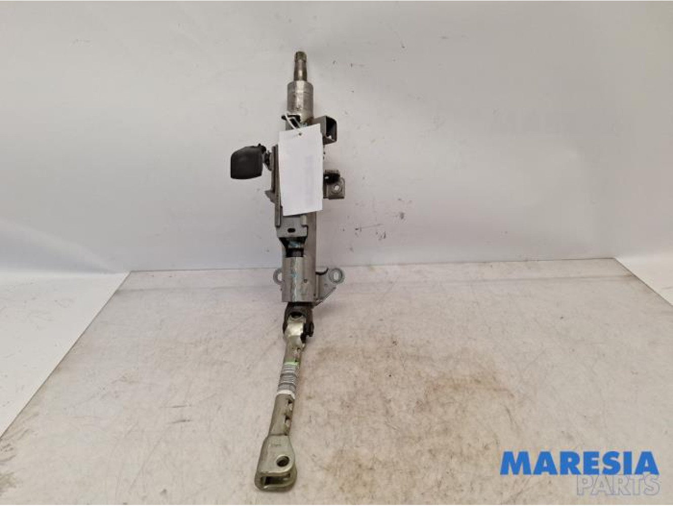 Renault - Trafic - Steering column housing
