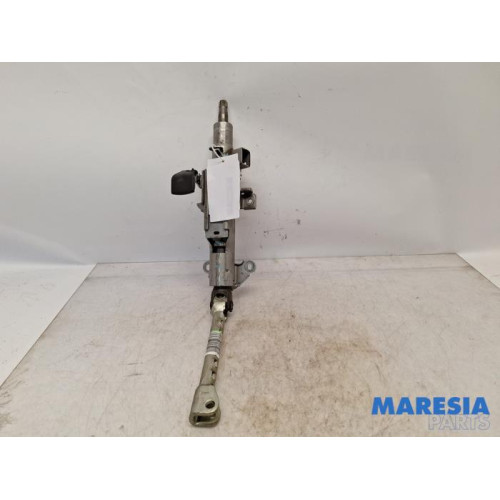Renault - Trafic - Steering column housing