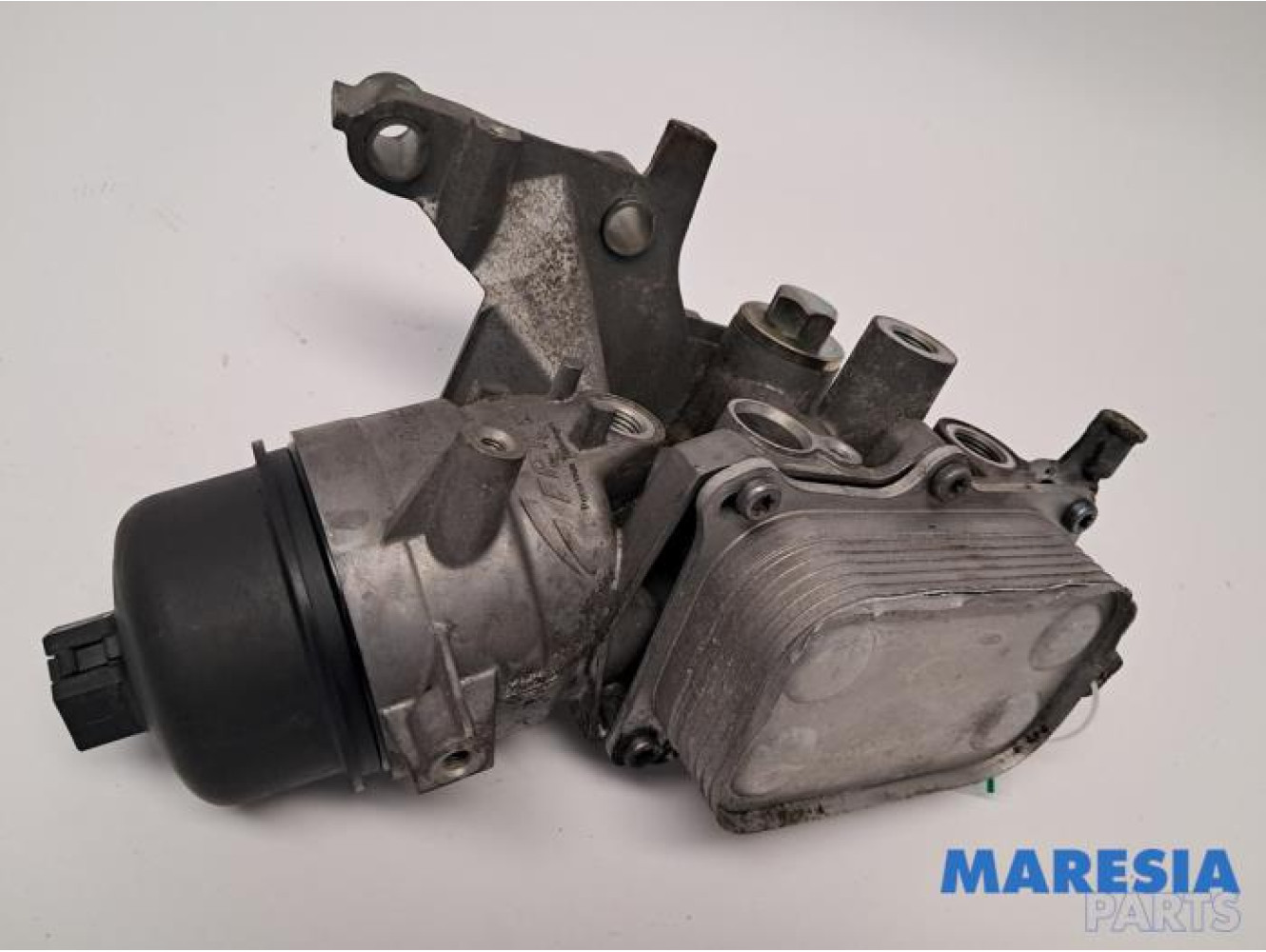 Alfa Romeo - Giulietta - Oil filter housing