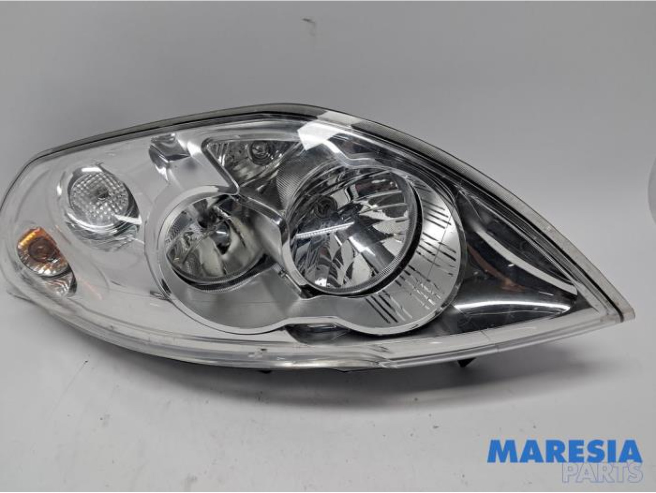 Opel - Movano - Headlight, left