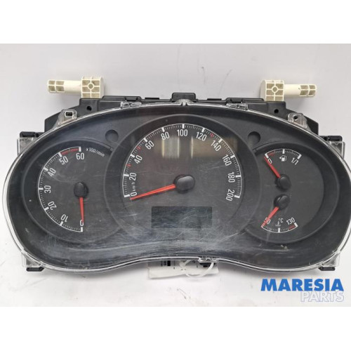 Opel - Movano - Instrumentenpaneel
