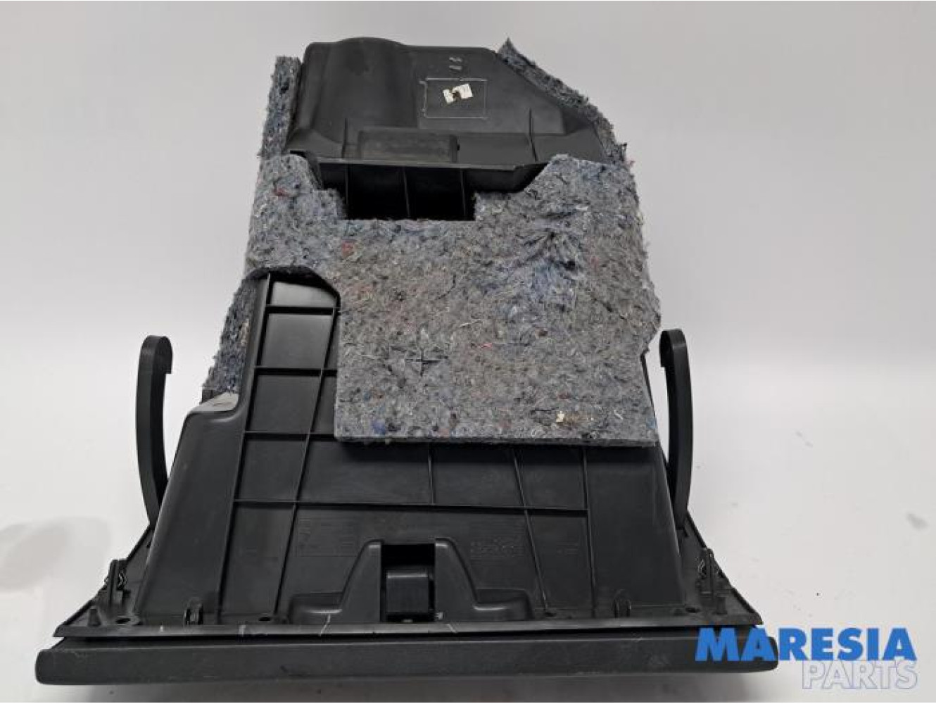 Opel - Movano - Glovebox
