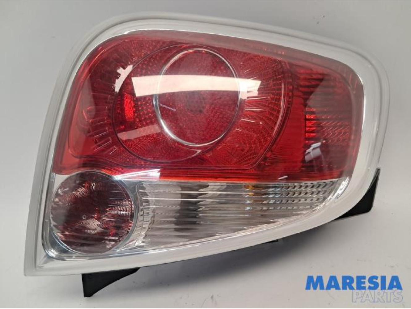 Fiat - 500 - Taillight, left