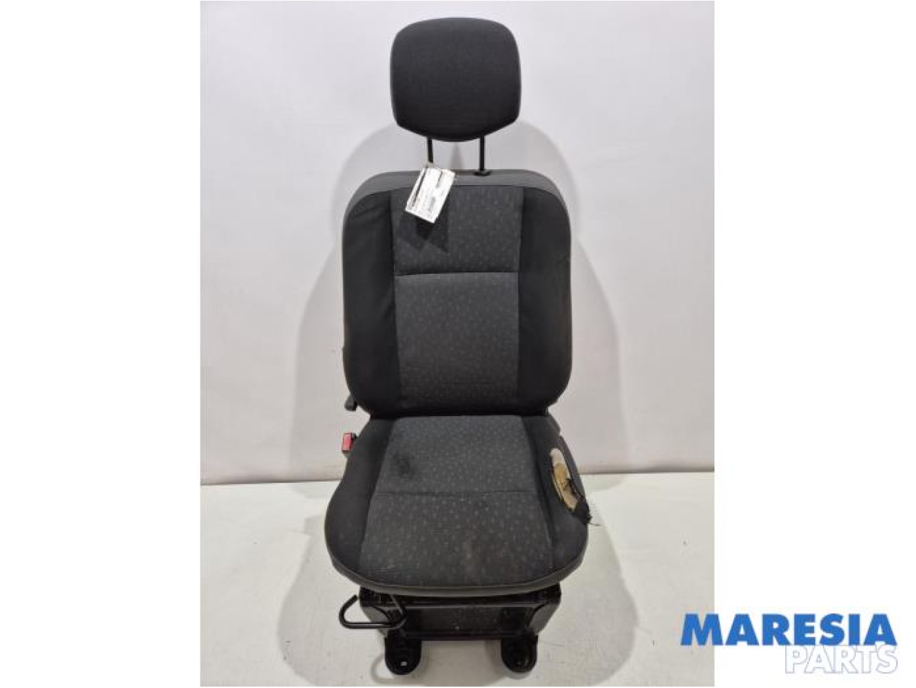 Opel - Movano - Stoel links