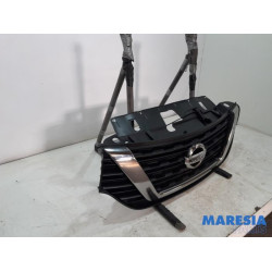 Nissan - NV300 - Grille