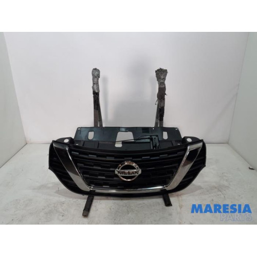 Nissan - NV300 - Grille