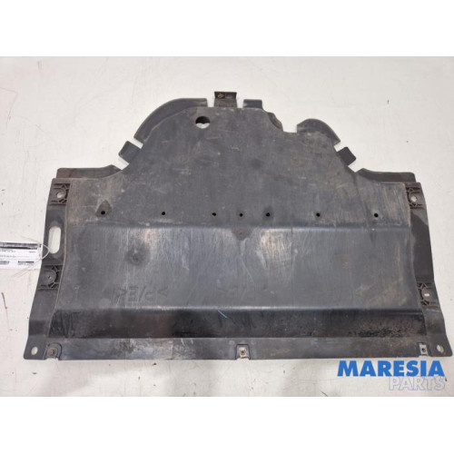 Nissan - NV300 - Motor Beschermplaat