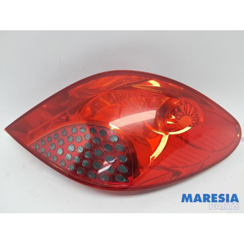 Peugeot - 207 - Taillight, right