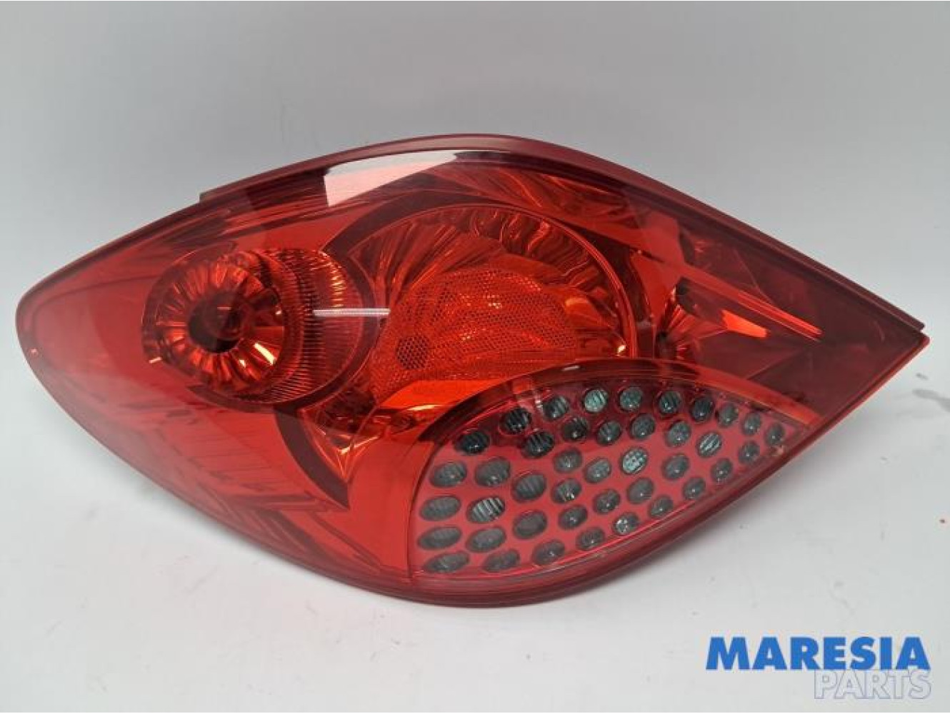 Peugeot - 207 - Achterlicht links
