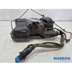 Nissan - NV300 - Adblue tank