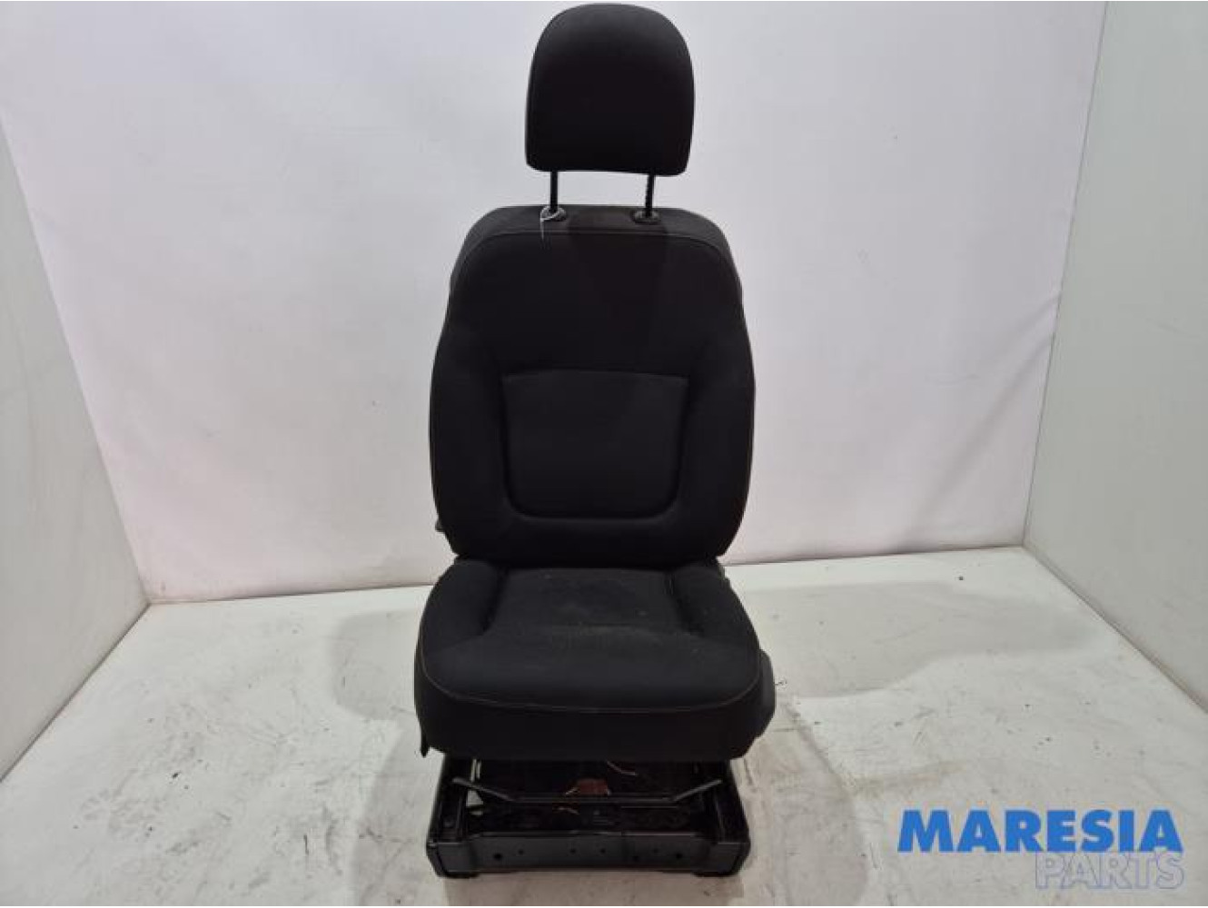 Nissan - NV300 - Stoel links