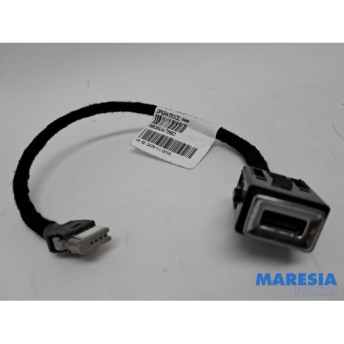 Peugeot - 308 - Prise USB