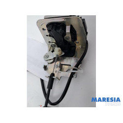 Opel - Movano - Minibus/van rear door lock mechanism