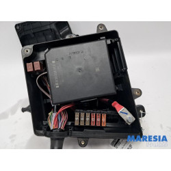 Opel - Movano - Fuse box