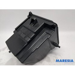 Opel - Movano - Fuse box