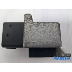 Opel - Movano - Glow plug relay