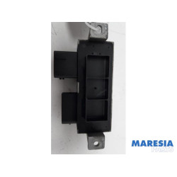 Opel - Movano - Glow plug relay