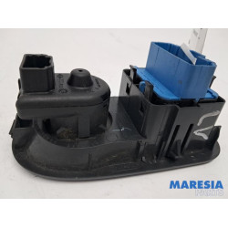 Opel - Movano - Multi-functional window switch