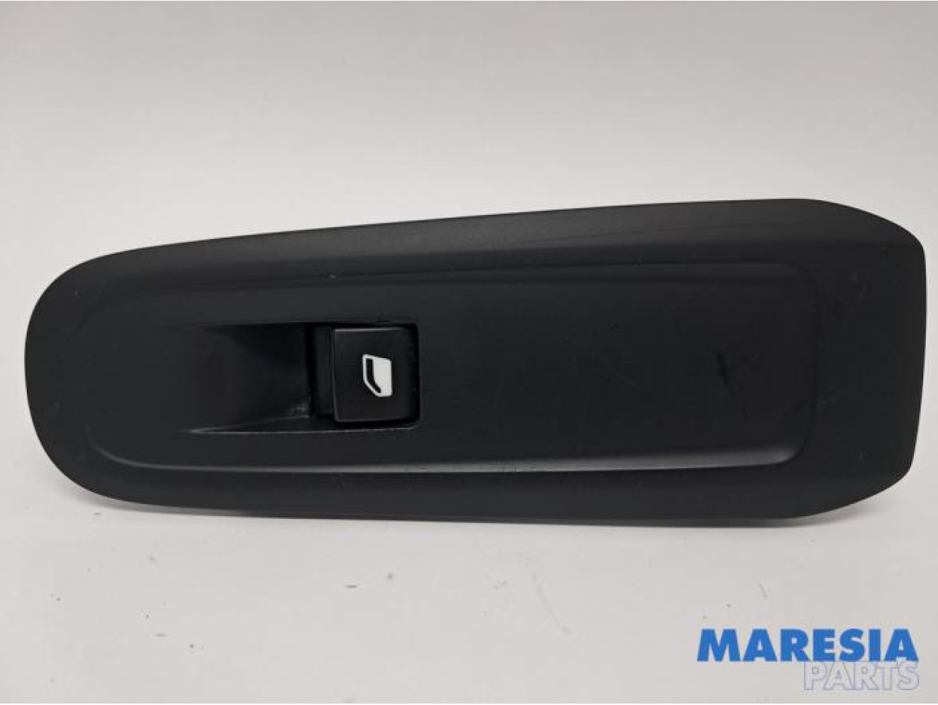 Peugeot - 308 - Electric window switch