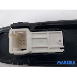 Peugeot - 308 - Electric window switch