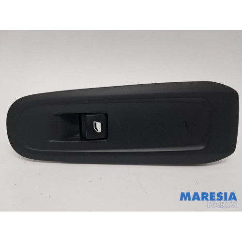 Peugeot - 308 - Electric window switch