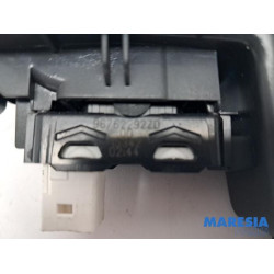 Peugeot - 308 - Electric window switch