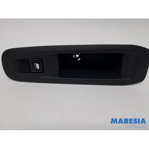 Peugeot - 308 - Electric window switch