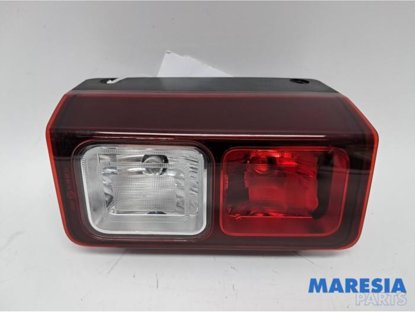 Nissan - NV300 - Reversing light, right