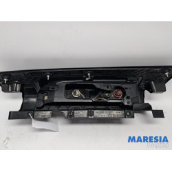 Nissan - NV300 - Achterlicht links