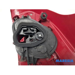 Peugeot - 208 - Achterlicht links