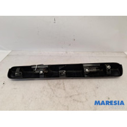 Nissan - NV300 - Kenteken Verlichting