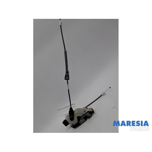 Peugeot - 208 - Front door lock mechanism 4-door, right