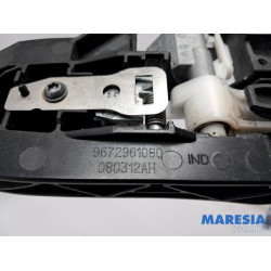 Peugeot - 208 - Rear door handle 4-door, right