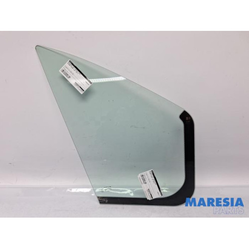 Nissan - NV300 - Driehoeks Ruit rechts-voor