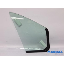 Nissan - NV300 - Quarter light, front left