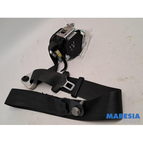 Peugeot - 208 - Front seatbelt, left