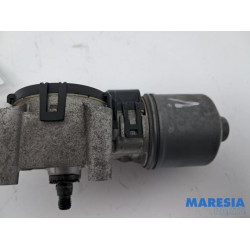 Peugeot - 208 - Front wiper motor