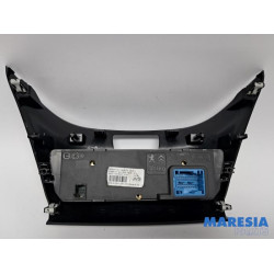 Peugeot - 208 - Heater control panel