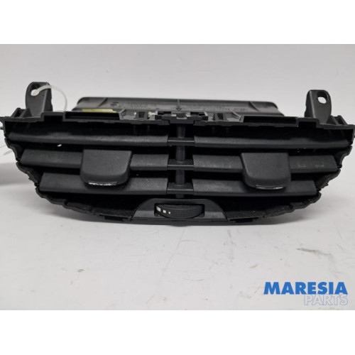 Peugeot - 208 - Dashboard vent