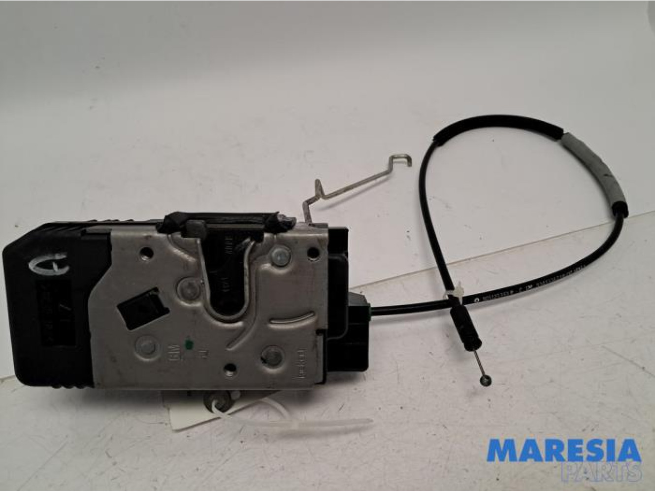 Nissan - NV300 - Minibus/van rear door lock mechanism