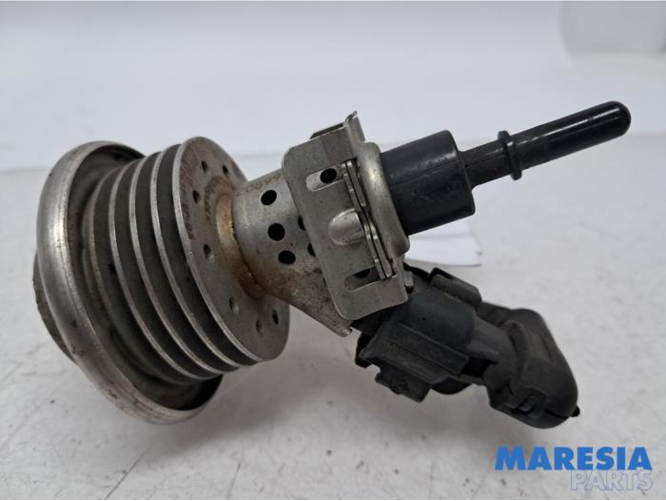 Nissan - NV300 - Adblue injector