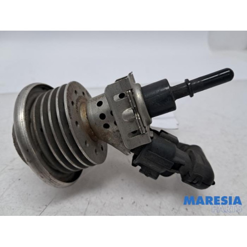 Nissan - NV300 - Adblue injector