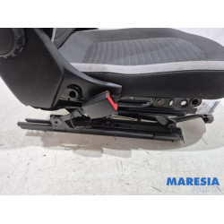 Renault - Twingo - Sitz links