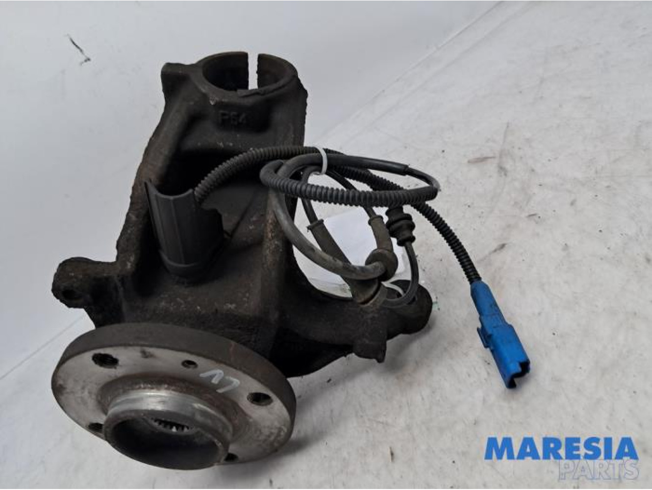 Peugeot - 208 - Fusee links-voor