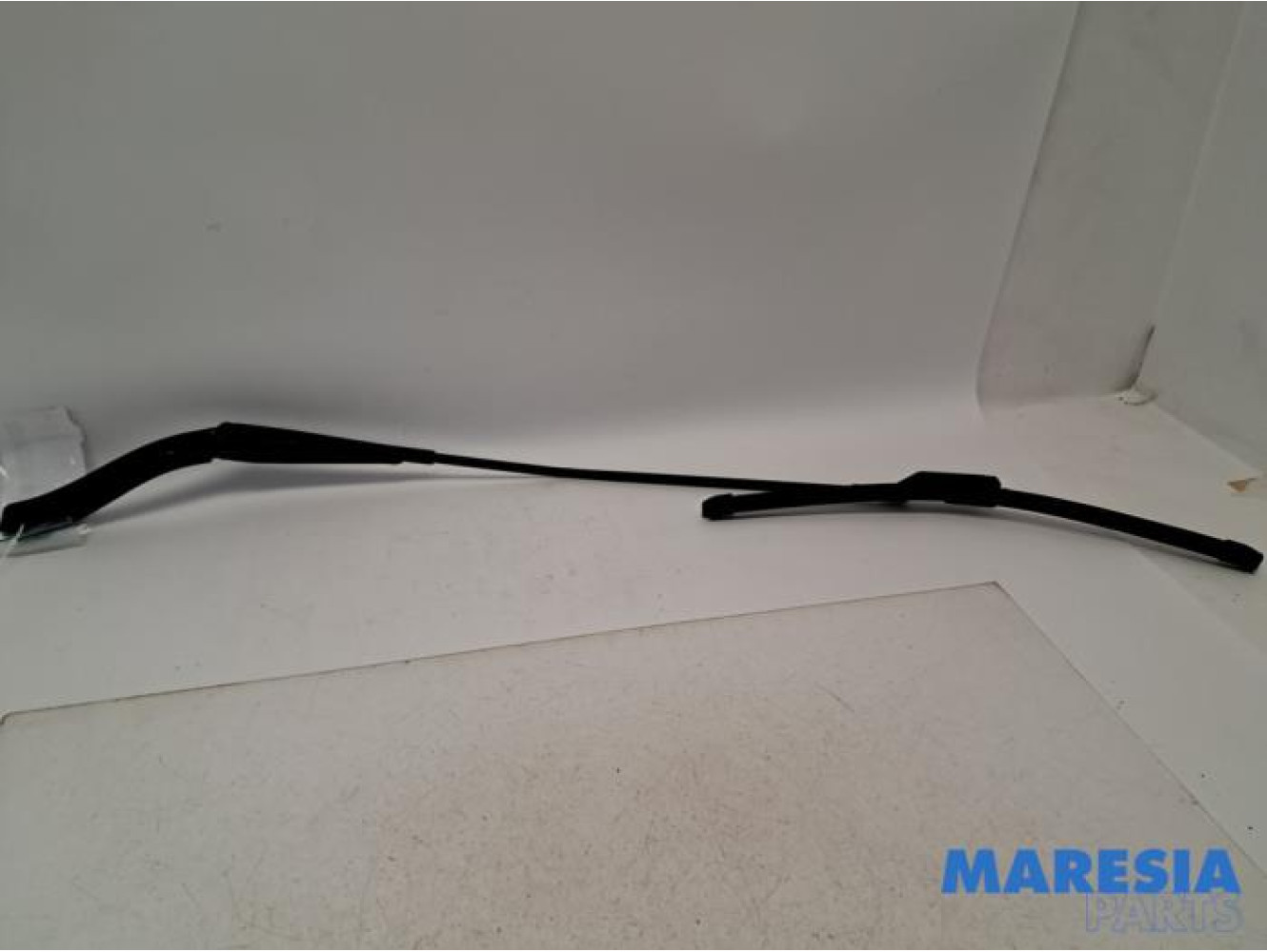 Nissan - NV300 - Scheibenwischerarm vorne