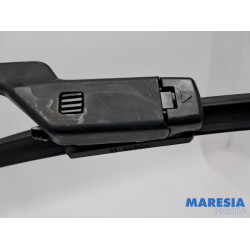 Peugeot - 208 - Front shock absorber rod, left