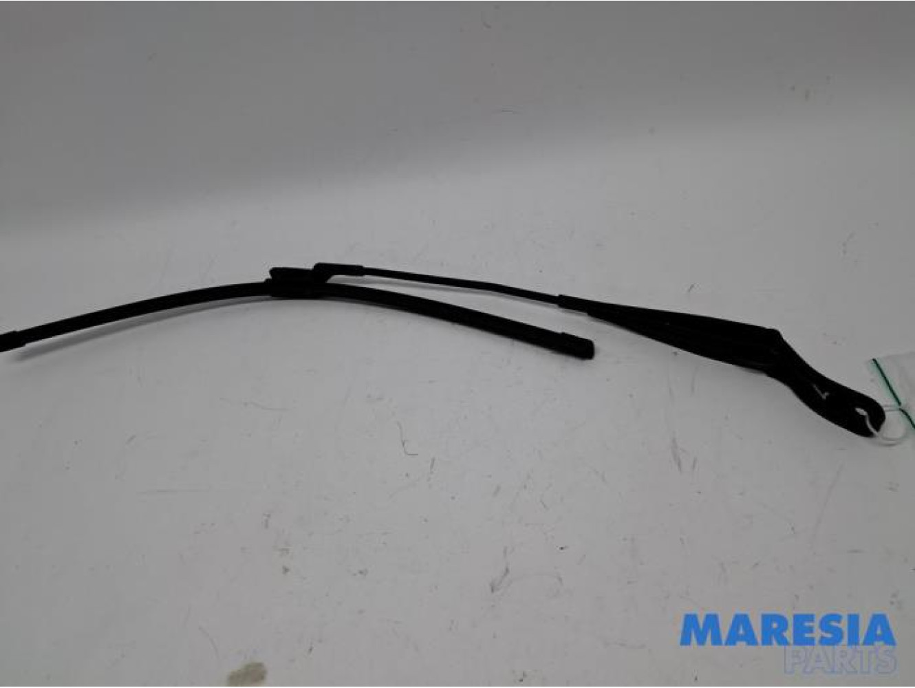Peugeot - 208 - Front shock absorber rod, left