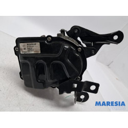 Nissan - NV300 - Power steering pump