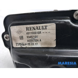 Nissan - NV300 - Power steering pump